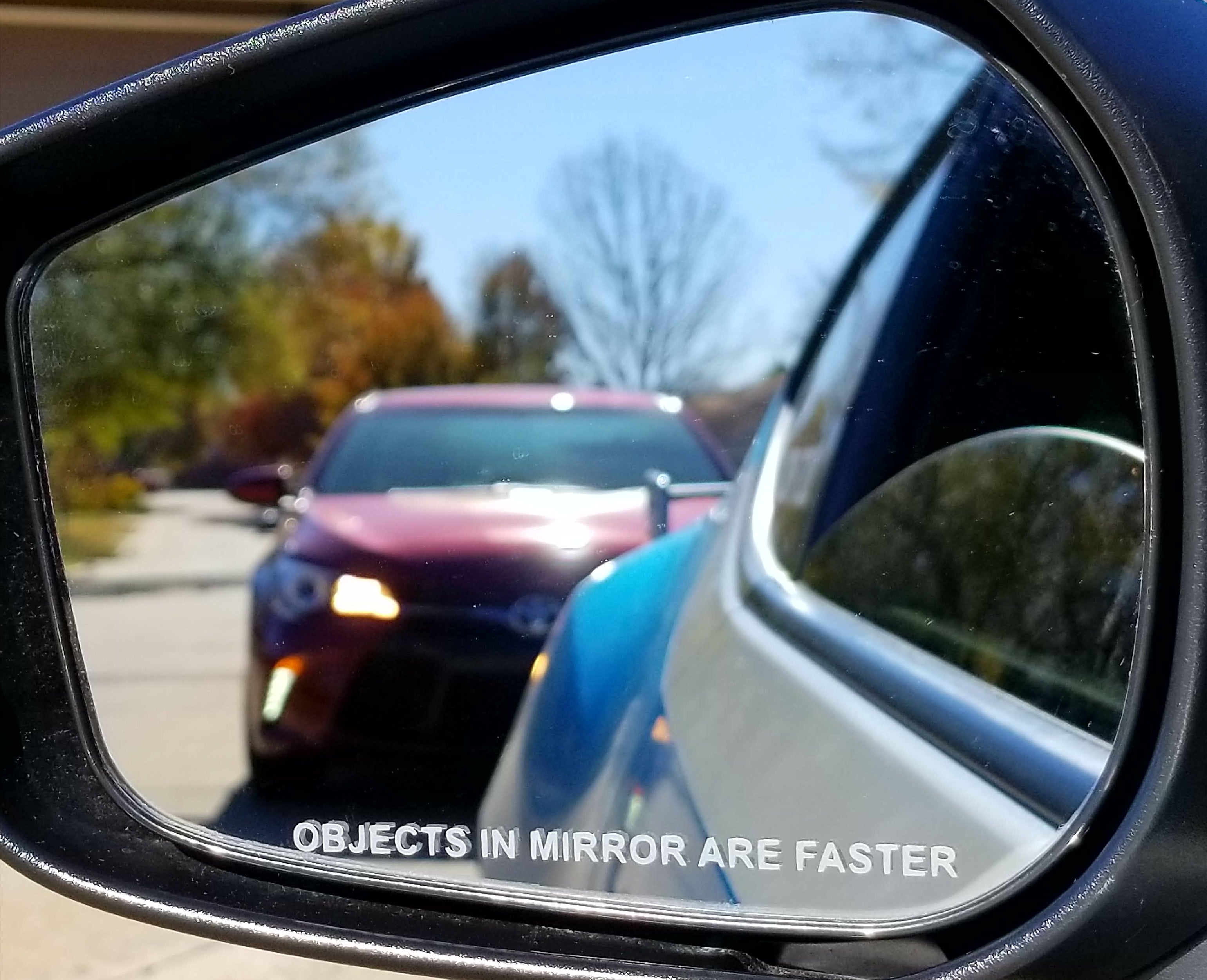 Objects in mirror